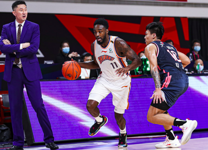 里程碑夜！达拉斯独行侠远射贴柱，CBA季后赛今晚刷纪录，压力陡增，医务组通报恢复的简单介绍APP下载